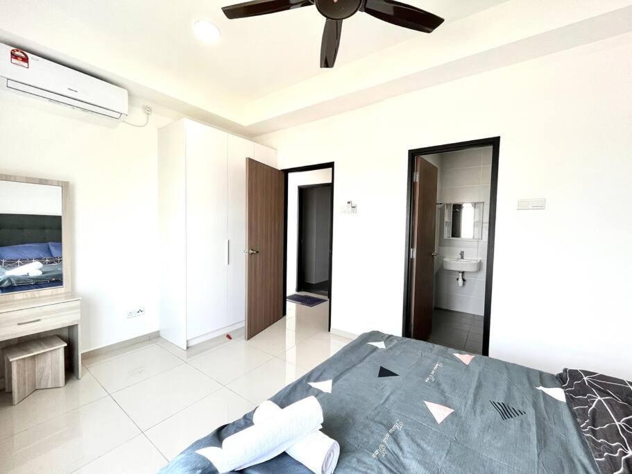 Urban Home-Swimming Pool-City Center Malacca ภายนอก รูปภาพ